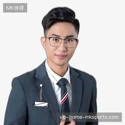 潘浩